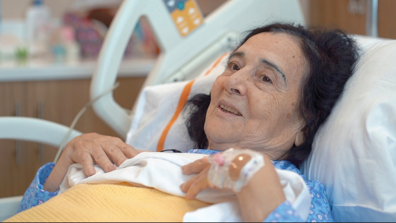 زوج المريضة خضع لعملية قسطرة تداخلية في القلب بمستشفى راشد قبل 3 سنوات.