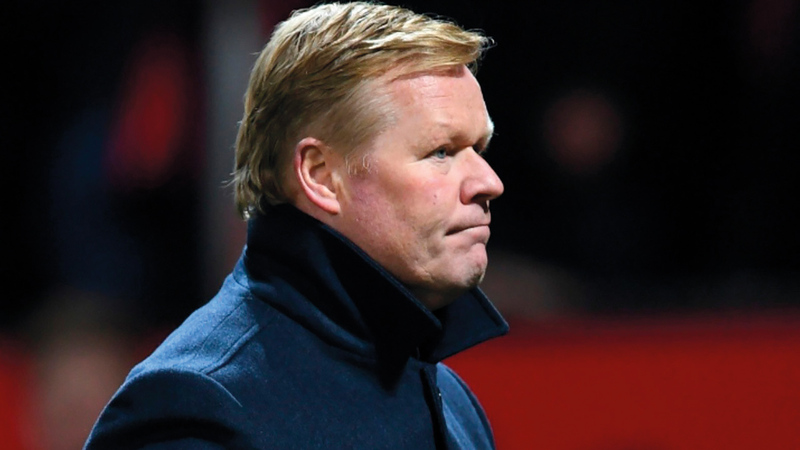 مدرب برشلونة رونالد كومان.   من المصدر