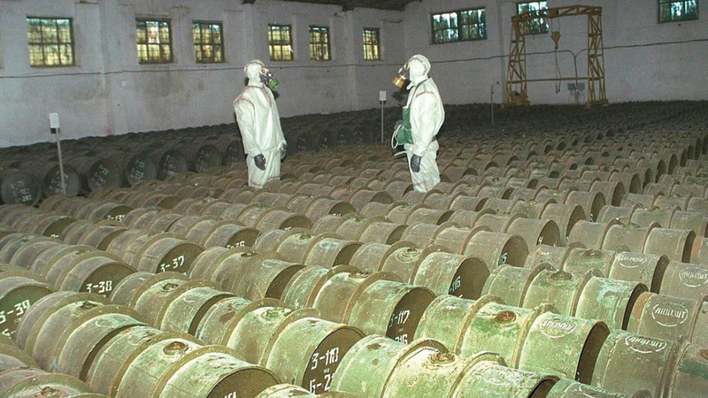 نوفيشوك من غازات الفترة السوفيتية في روسيا. غيتي