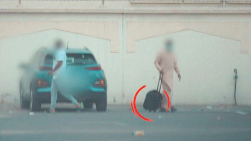 رصد متابعة أحد المشتبه فيهم.