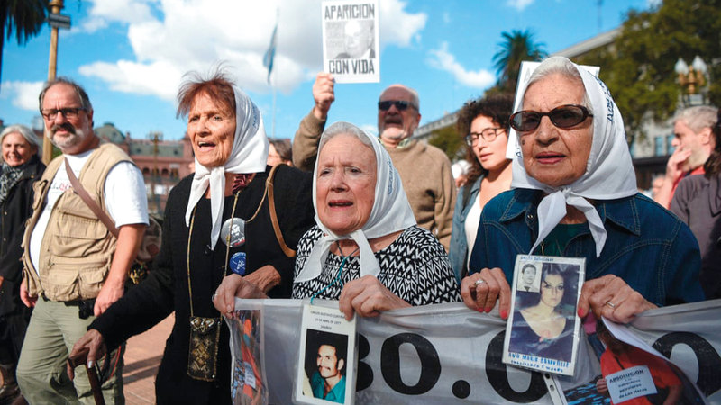 الأمهات الأرجنتينيات لم يفقدن الأمل برؤية ذويهن. أرشيفية