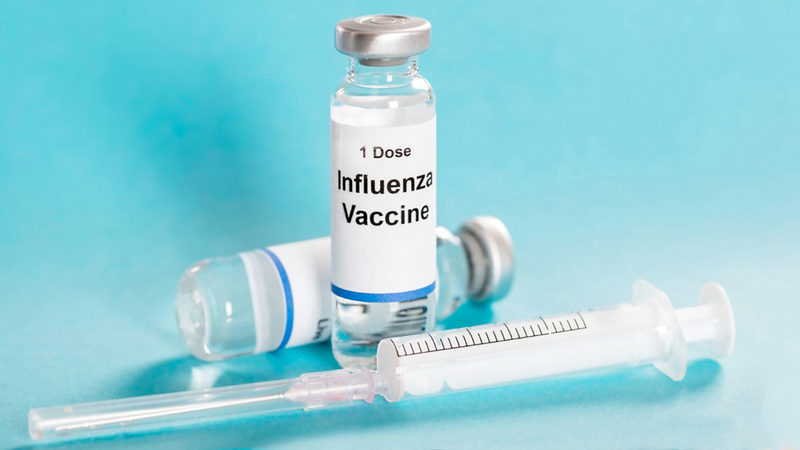 «الوزارة» أكدت اتخاذ أقصى الإجراءات الاحترازية أثناء التطعيم. أرشيفية