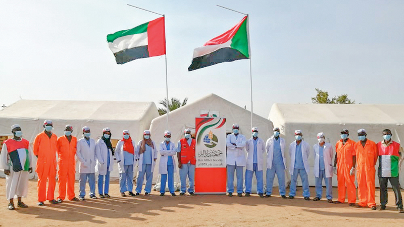 المستشفى الميداني يعمل على علاج المرضى في القرى السودانية. من المصدر