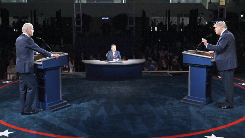 الانفعالات والألفاظ النابية ميزت إجابات ترامب وبايدن خلال المناظرة. أ.ب