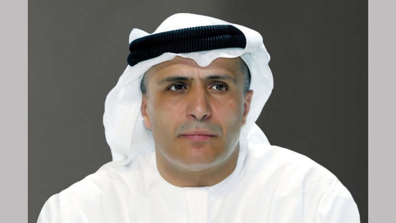 مطر محمد الطاير: «المشروع يأتي في إطار الخطة الخمسية لرصف الطرق الداخلية بمناطق مختلفة».