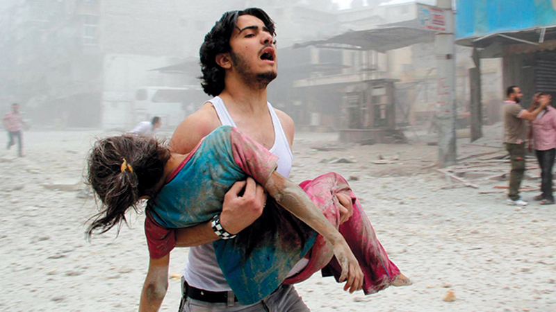 آثار مجزرة الهجوم الكيماوي في خان شيخون لاتزال ماثلة. أرشيفية