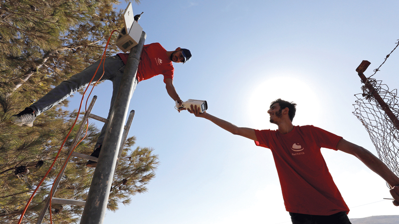 نظام المراقبة من تمويل أحد رجال الأعمال الفلسطينيين.  رويترز
