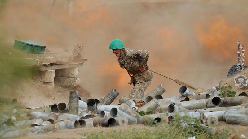 تبادل جيشا الدولتين القصف على منطقة ناغورنو - كراباخ المتنازع عليها.. ما أدى إلى مقتل نحو 100 شخص على الأقل. = أرشيفية