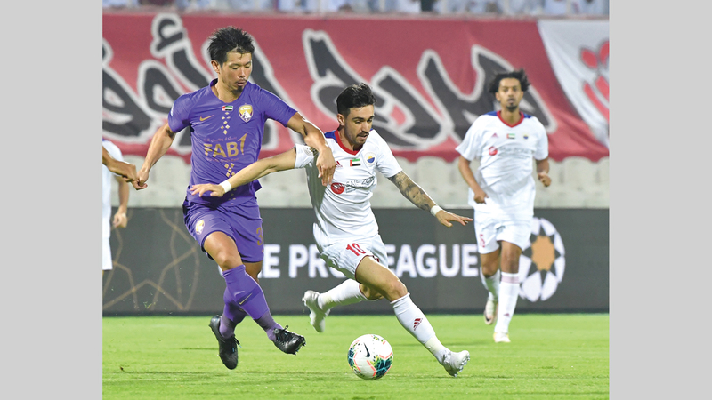 العين أكثر الأندية تتويجا في تاريخ الدوري.. والشارقة حامل اللقب. تصوير: أسامة أبوغانم