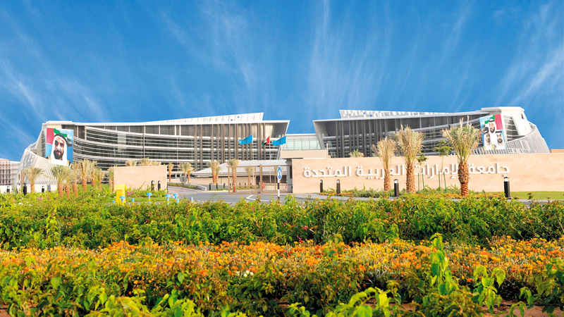 نسيبة اعتبر تعيينه رئيساً لجامعة الإمارات شرفاً ومسؤولية كبيرة يأمل أن يؤديها بقوة وجهد. أرشيفية