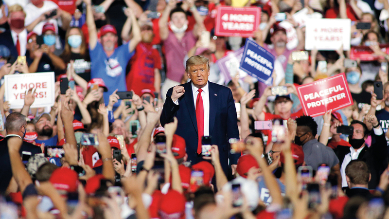 طبقاً لنظام المفاتيح يتمتع ترامب بفرصة لا بأس بها لإعادة انتخابه.  أ.ب