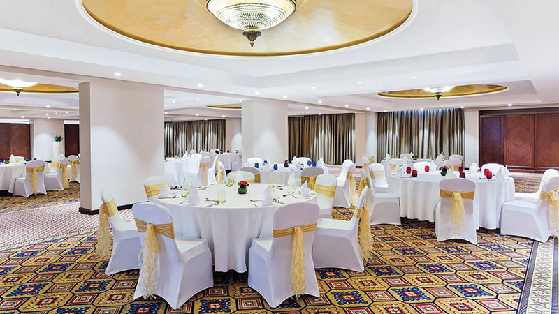 صالات الأفراح والمناسبات مطالبة بالالتزام بالاشتراطات والضوابط من أجل إعادة نشاطها. أرشيفية