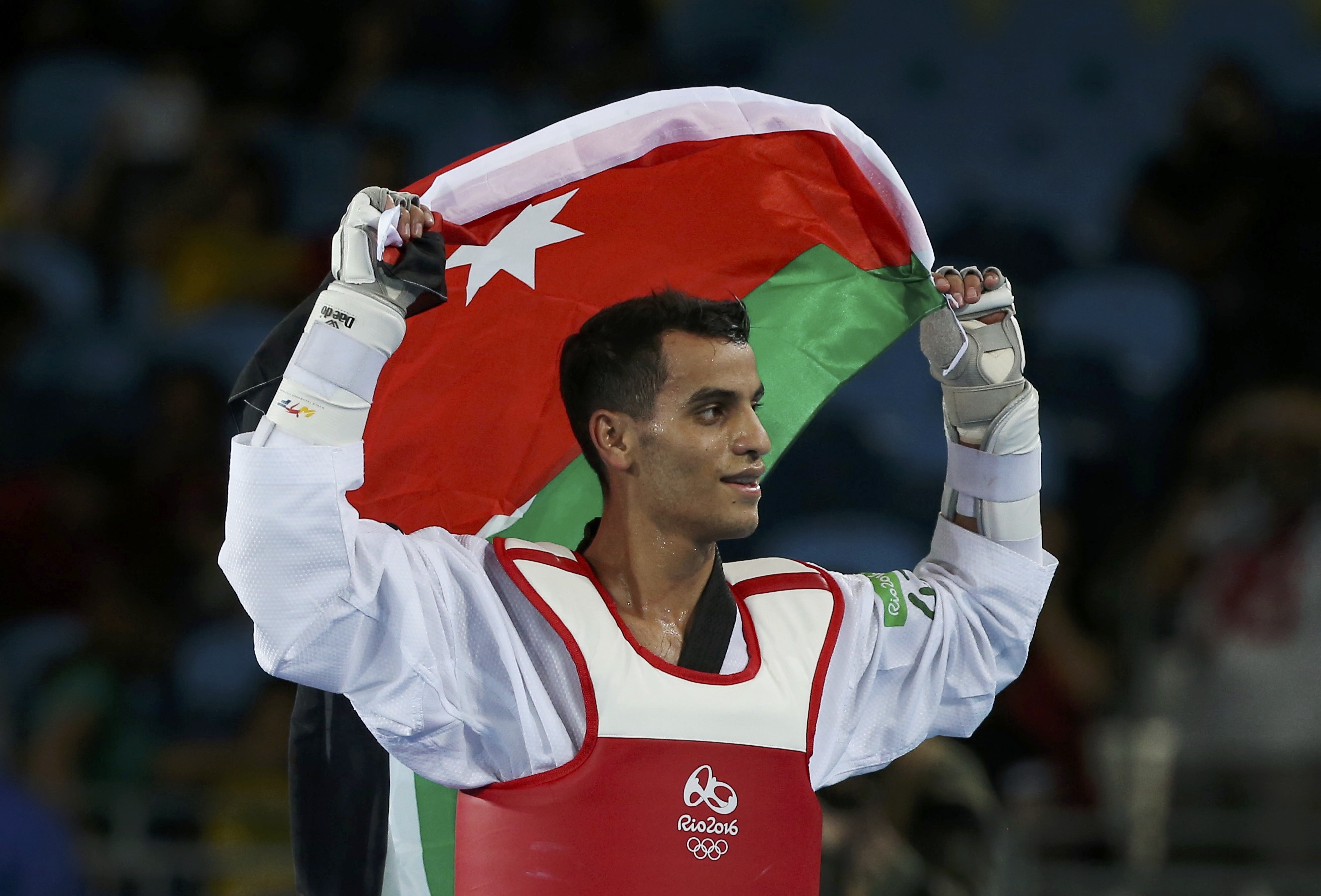مفاجأة صادمة.. اعتزال البطل الأولمبي الأردني أحمد أبوغوش وغموض يغلف القرار