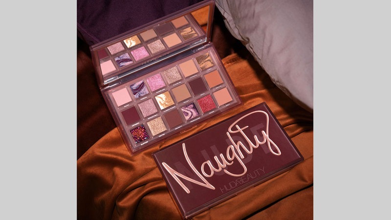 المنتجات الجديدة تتيح خيارات حيوية من 18 لوناً جذاباً بقوام مبتكر.  من المصدر