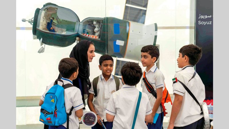 تدريب الطلبة ليكونوا جيلاً جديداً من علماء ومهندسي الفضاء.   أرشيفية