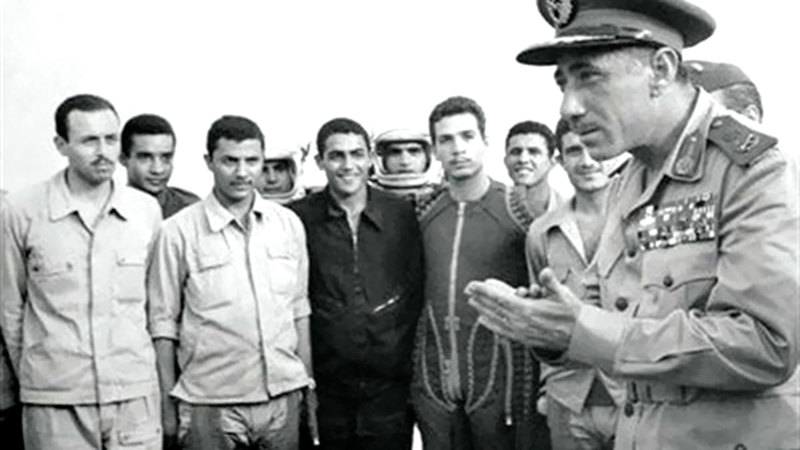 عبدالحكيم عامر تدخّل لإنقاذ الأهلي.  أرشيفية