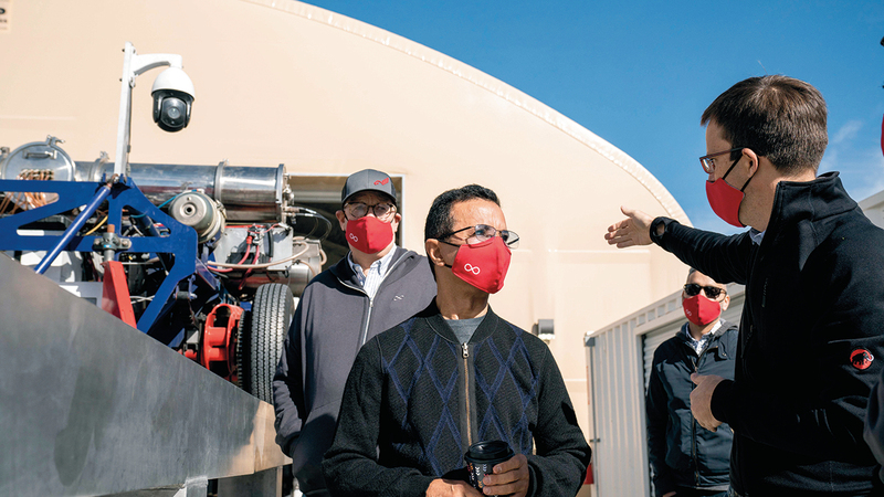 بن سليم شهد أول اختبار لنقل الركاب عبر «هايبرلوب» بولاية نيفادا.  من المصدر