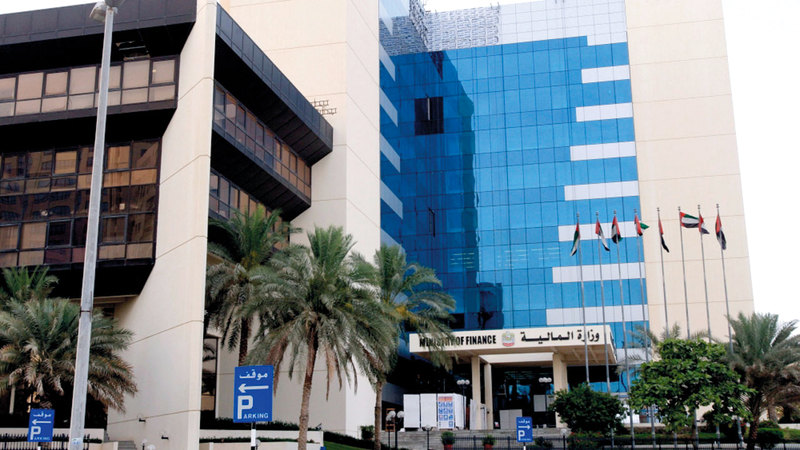 «الوزارة» أكدت أن الإيرادات الضريبية تسهم في استمرار تنفيذ المشروعات التنموية وفقاً للخطط المستهدفة.   أرشيفية