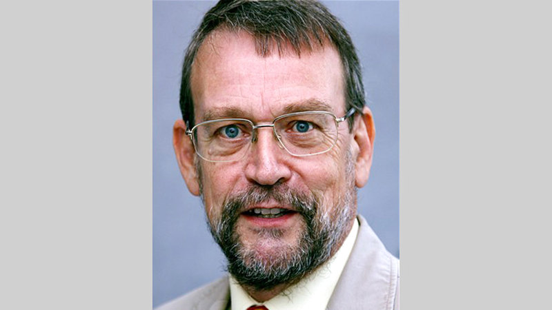 جون كامبل:

«كانت علاقتهما صحيحة بدقة، لكن لم يكن هناك سوى القليل من الحب المفقود من كلا الجانبين».