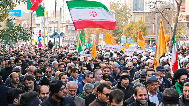 تظاهرات إيران تصاعدت على الرغم من قطع الإنترنت.   أرشيفية