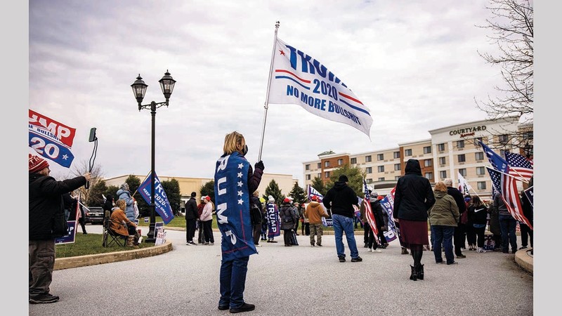 أنصار ترامب يتظاهرون في بنسلفانيا احتجاجاً على نتائج الانتخابات.  أ.ف.ب