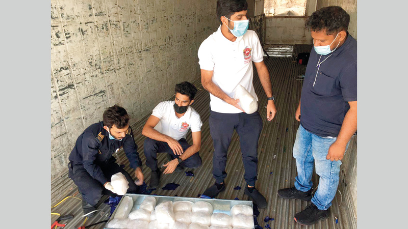 إحباط محاولة تهريب 123 كيلوغراماً من «الكريستال» إلى الدولة. من المصدر