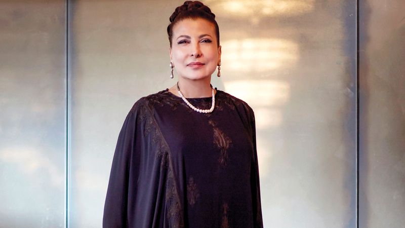 هدى الخميس: «ربع قرن من الإنجاز نهديها إلى مقام أم الإمارات، ملهمتنا وداعمتنا الأولى، القدوة وأيقونة الأمل والعطاء».