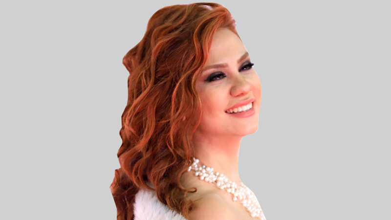 المطربة السورية لينا شاماميان