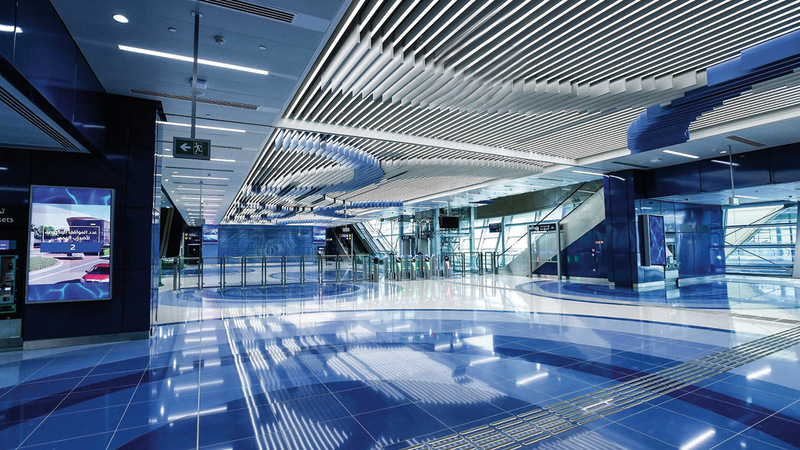 أولى رحلات المترو ستنطلق من محطة جبل علي إلى محطة الفرجان والعكس.   من المصدر