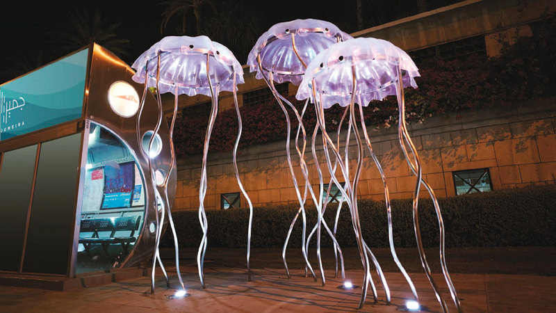 المشروع يتضمن مجسّمات مستوحاة من البيئة البحرية الإماراتية.   من المصدر