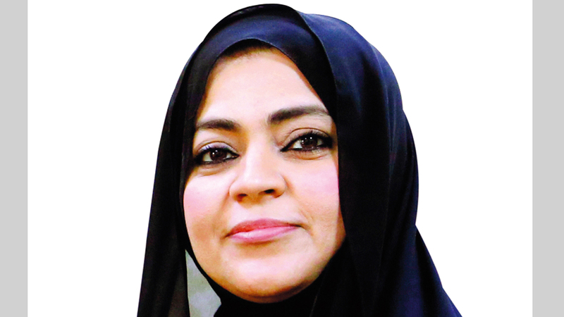 سمية حارب السويدي: &laquo;المركز نجح  في تعديل سلوك  الطلبة من خلال إرسال مختص اجتماعي إلى منازلهم&raquo;.