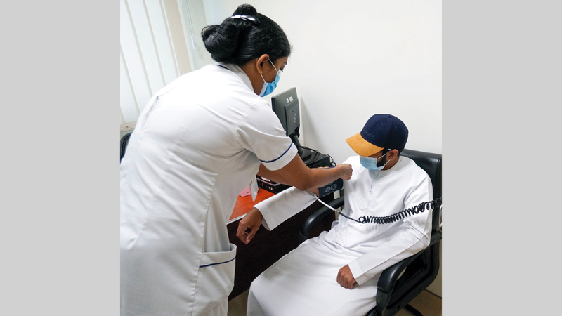 دبي بدأت حملة واسعة للتطعيم ضد «كوفيد-19».   تصوير: أشوك فيرما