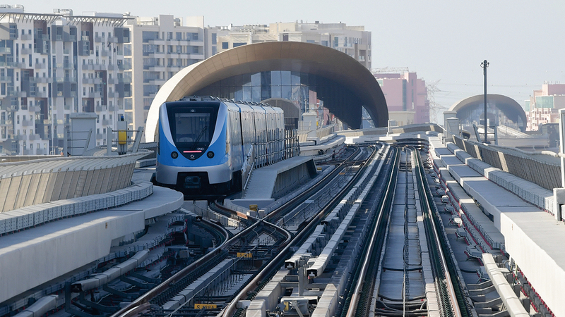 سعة قطارات مسار 2020 من 643 إلى 696 راكباً.  تصوير: باتريك كاستيلو