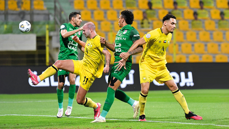 فترة الانتقالات الصيفية شهدت 1147 معاملة قيد للاعبين تصوير: أسامة أبوغانم