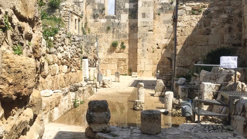 آثار الرومان تشكو الإهمال.  الإمارات اليوم