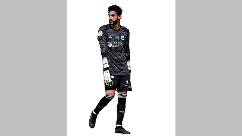 حارس الشارقة عادل الحوسني. تصوير: أسامة أبوغانم