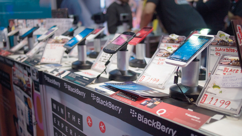 بعض محال الهواتف الجديدة تبيع &laquo;المستعمل&raquo; بفترة ضمان تمتد إلى 3 أشهر.أرشيفية