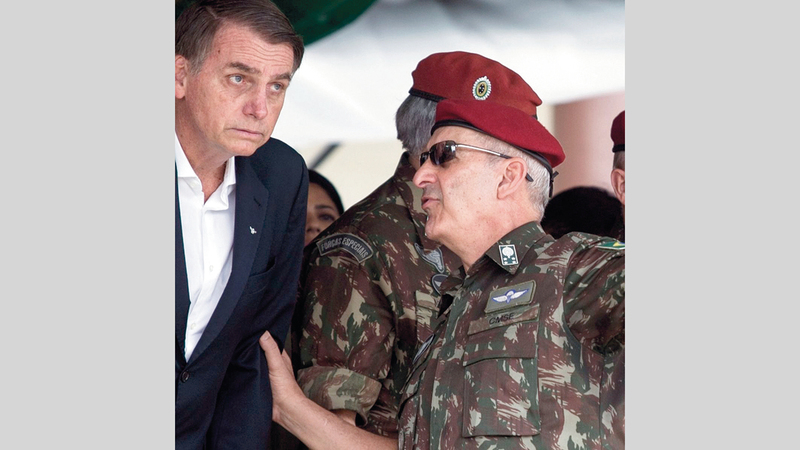 علاقة بولسونارو بالجيش قائمة على المصلحة المشتركة.  أرشيفية