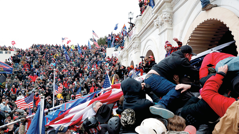 اقتحام مناصري ترامب مبنى الكونغرس كان الهجوم الرئيس والأكثر تأثيراً في حلفاء أميركا.   رويترز