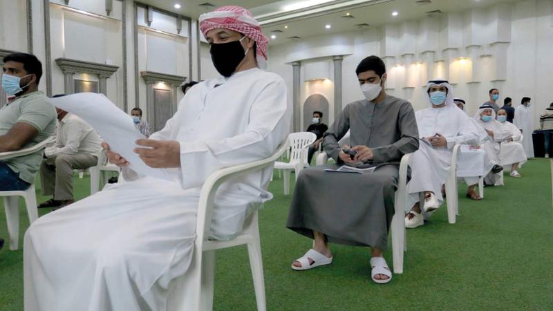 سعة المراكز المخصصة لتقديم اللقاح في عجمان تراوح بين 300 و3000 شخص.   تصوير: أسامة أبوغانم