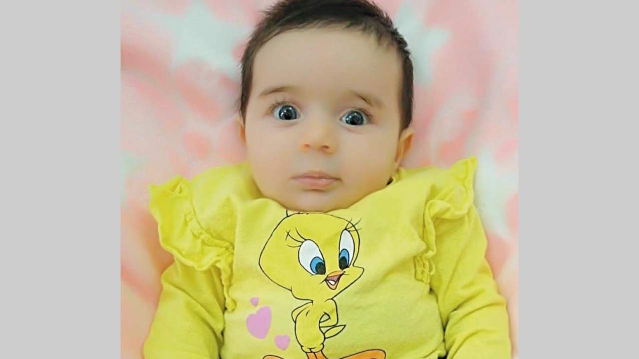 الطفلة «منيرة». من المصدر