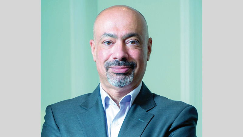 حاتم دويدار : الرئيس التنفيذي لـ«مجموعة اتصالات»