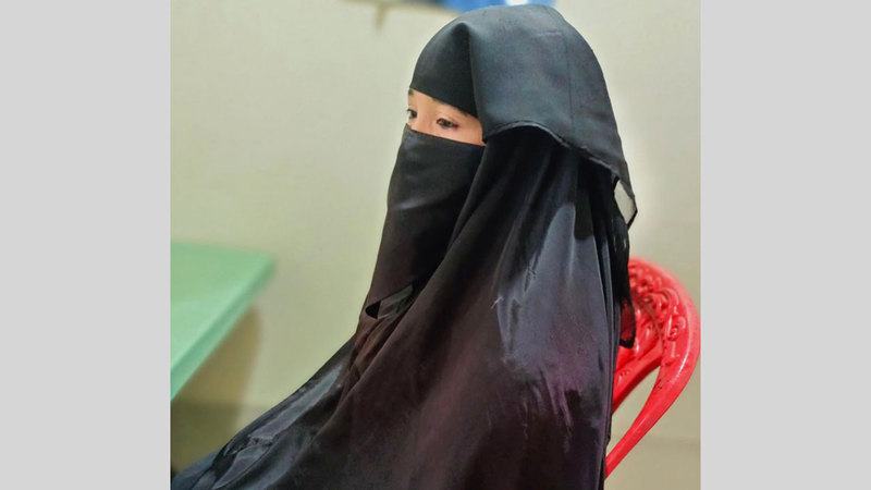 «آسيا»:

«اختبأت في المطبخ مع أطفالي حتى لا نتعرض لأي هجوم. عندما اندلعت أعمال العنف في المخيمات».