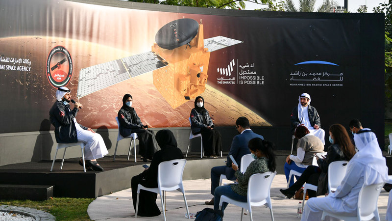 خلال الإحاطة الإعلامية لفريق «مسبار الأمل».  تصوير: أشوك فيرما