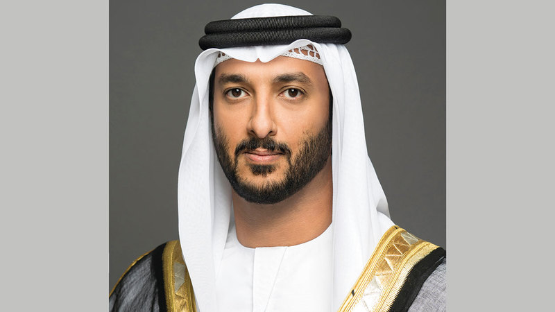 عبدالله بن طوق: «تنظيم إصدارات الأصول الرقمية أو المشفرة نقلة نوعية في أداء السوق المالي بالدولة».