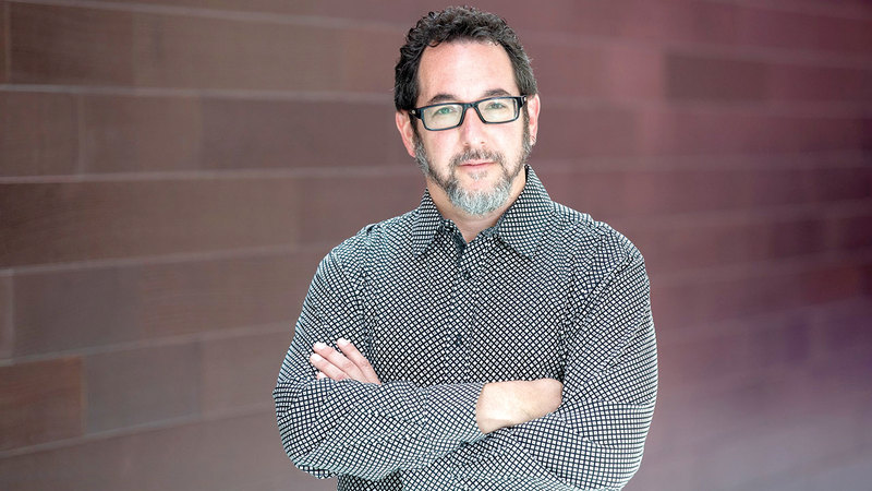 بيل براغين.  من المصدر