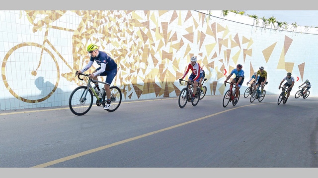 صورة إطلاق اسم «الحبارى» على نفق مسار الدرّاجات في «سيح السلم» – رياضة – محلية