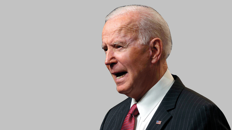 جو بايدن: «هذا الفصل المحزن في تاريخنا يذكرنا بأن الديمقراطية ضعيفة».