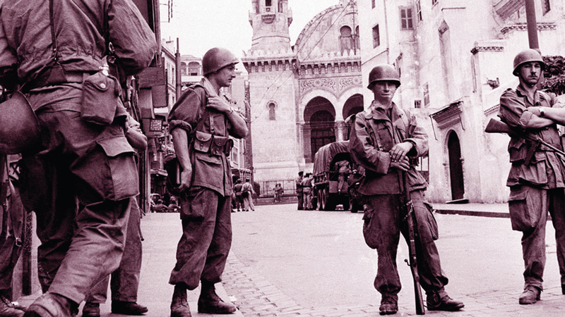 جنود الاستعمار الفرنسي في الجزائر.  أرشيفية