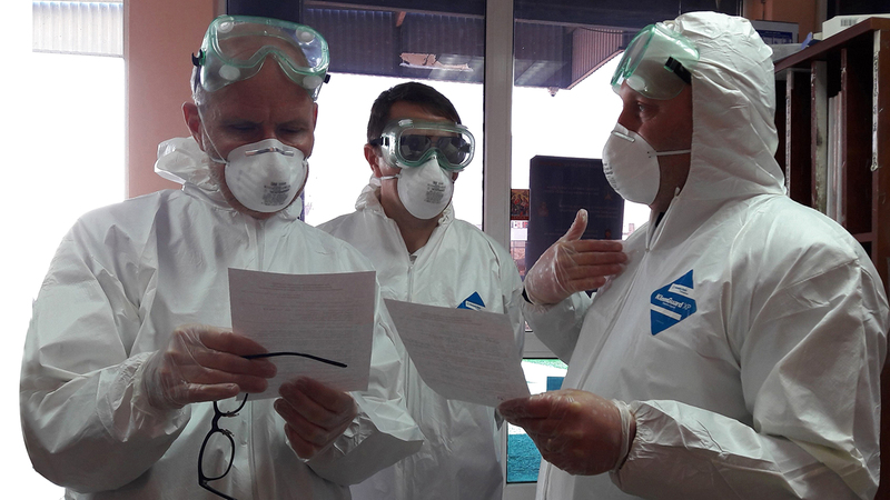 تعاني البلاد هجرة الأطباء وموظفي القطاع الصحي.   أرشيفية